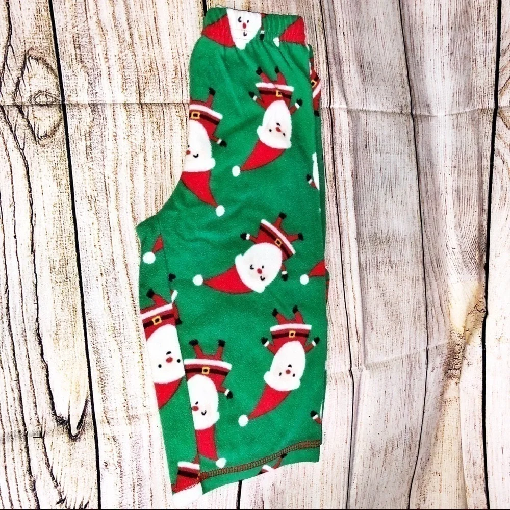 Carters kids Santa fleece 2 piece pajamas Size 12 Months